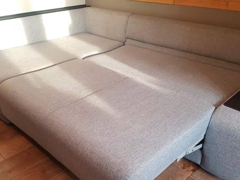 диван-кровать после чистки